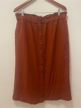 Joe Fresh Rust-Red Button-Front Midi Skirt With Pockets